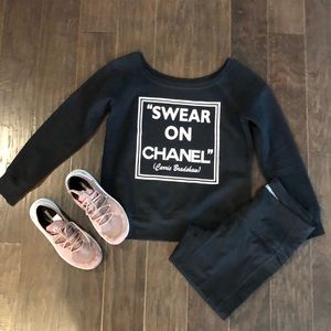 Women sweater super cute!!
